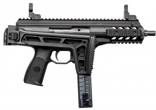 The Beretta PMX seen from the right side with its stock side-folded: a full set of Picatinny rails ensure compatibility with all sorts of tactical accessories and optical sighting systems
