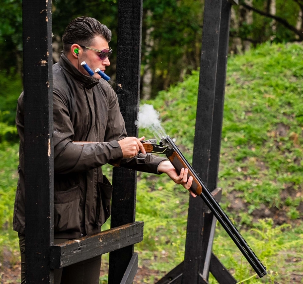 Beretta 694 Black DLC, il nuovo super-sovrapposto da tiro al piattello Beretta 694 Black DLC, il nuovo super-sovrapposto da tiro al piattello
