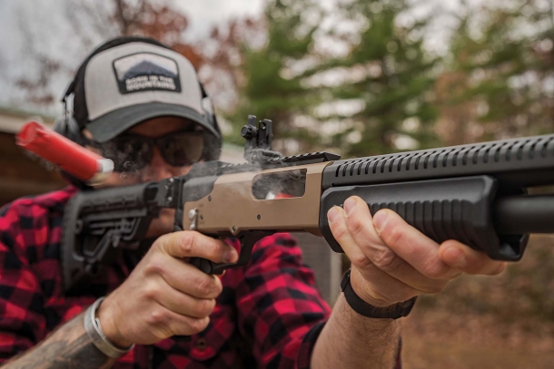 Mossberg 590R and 590RM Chisel shotguns