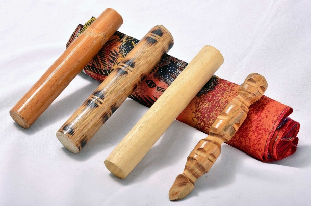 Palm Stick tradizionali, in semplice legno o bamboo. Molto efficaci, se usati correttamente