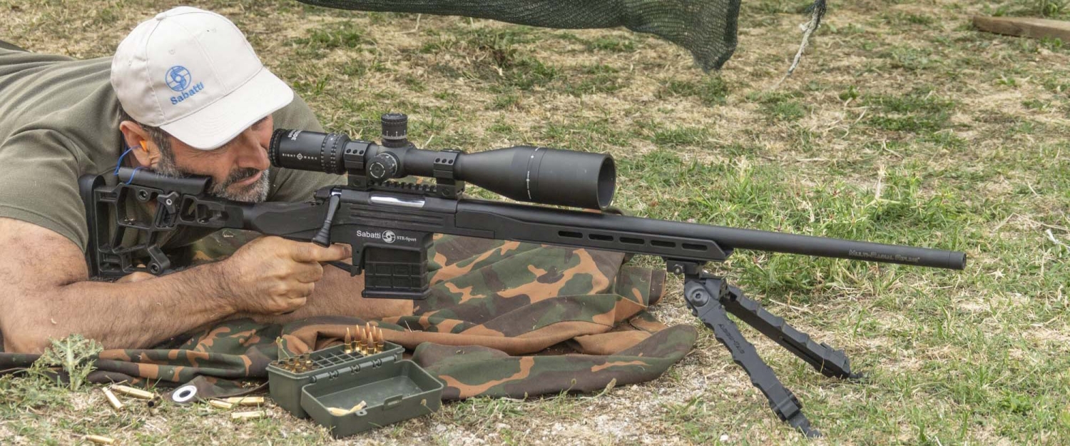 Una delle due carabine Sabatti STR Sport con ottica Sightmark Latitude messe a disposizione dei tiratori sprovvisti di arma Sabatti.