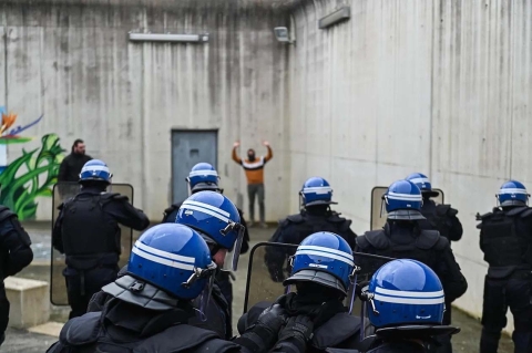 Nuovi scudi antisommossa SAPL per le carceri francesi