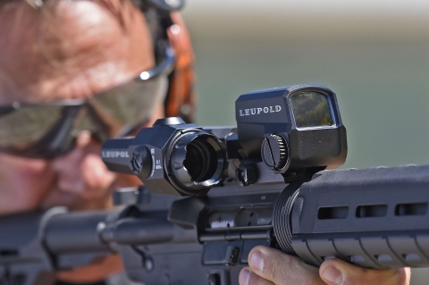 Leupold D-EVO and LCO: the tactical team | GUNSweek.com