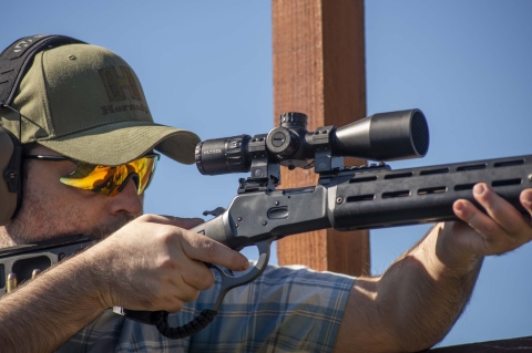 Nutrek Blackiron ES 3-12x44, compact tactical riflescope