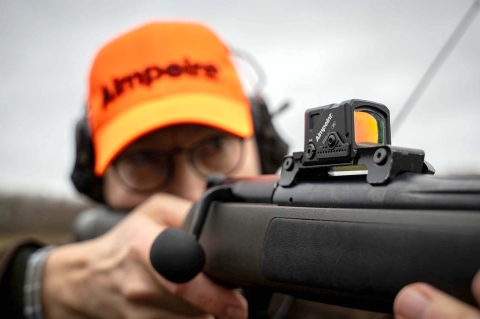 Aimpoint COA-R, il nuovo punto rosso per la caccia