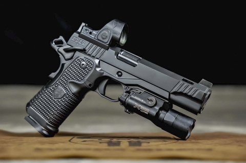 Cabot Guns Insurrection: a groundbreaking double-stack 1911 pistol