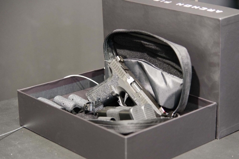 Archon Firearms Type B e Type D, le pistole di nuova generazione