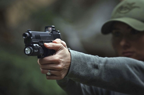 Kimber R7 Carbon Compact, la nuova pistola da difesa-servizio