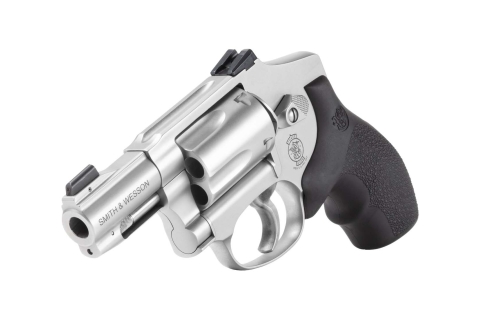 Smith & Wesson 940-3, a new concealed carry snubnose revolver