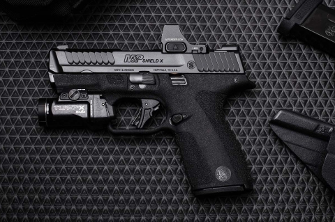 Smith & Wesson M&P Shield X, la nuova polimerica da porto occulto