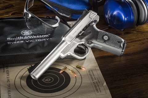 The Smith & Wesson SW22 Victory is a new Target Pistol with a modular design for multiple sport shooting applications