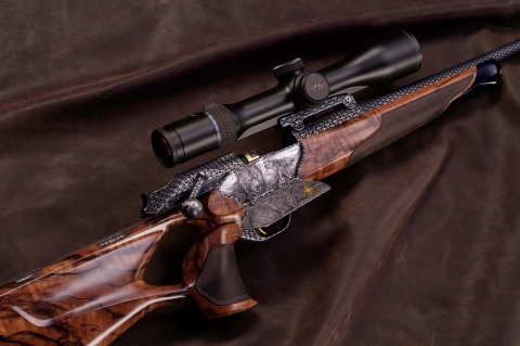 Blaser R8 300.000 "The Wild Planet": da fucile da caccia a opera d'arte