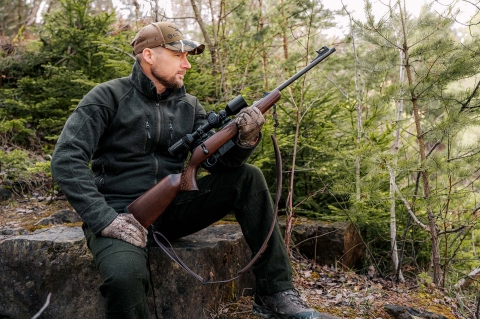 CZ600+ Carbine, a new bolt-action hunting rifle