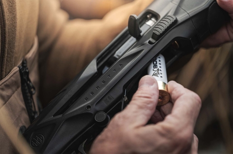 Beretta AX800 Suprema, a new high-tech hunting shotgun