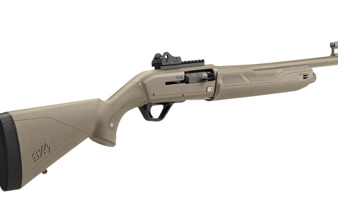 Winchester presenta lo shotgun semi-automatico SX4 Tactical FDE calibro 12: versione tattica, in edizione limitata, dell'ormai leggendario Super X4