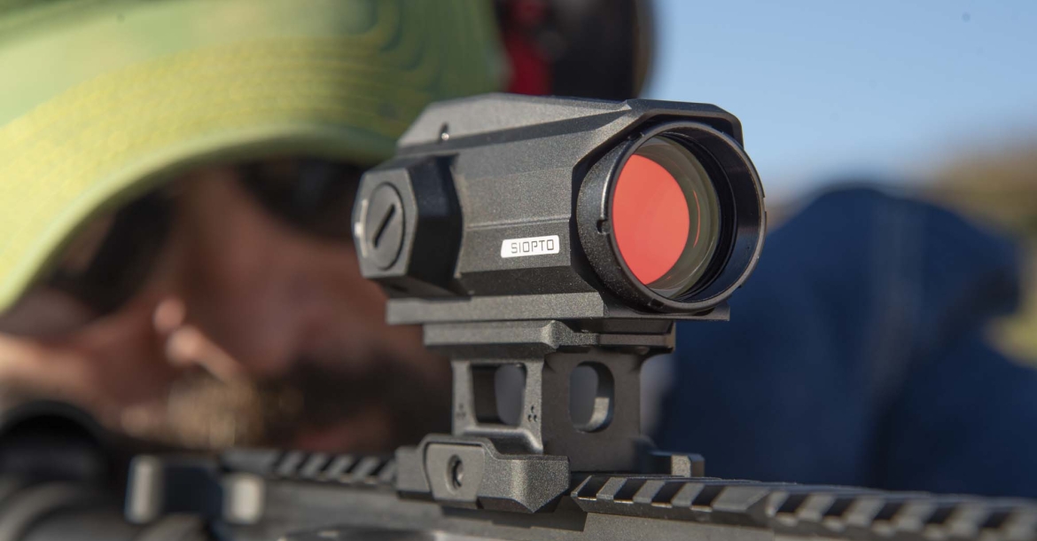 Siopto SCOUTER: Strike Industries’ first red dot sight