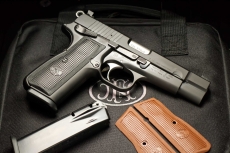 FN High Power: la Browning Hi-Power è tornata, di nuovo.