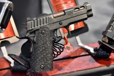 STI&#039;s DVC Carry pistol